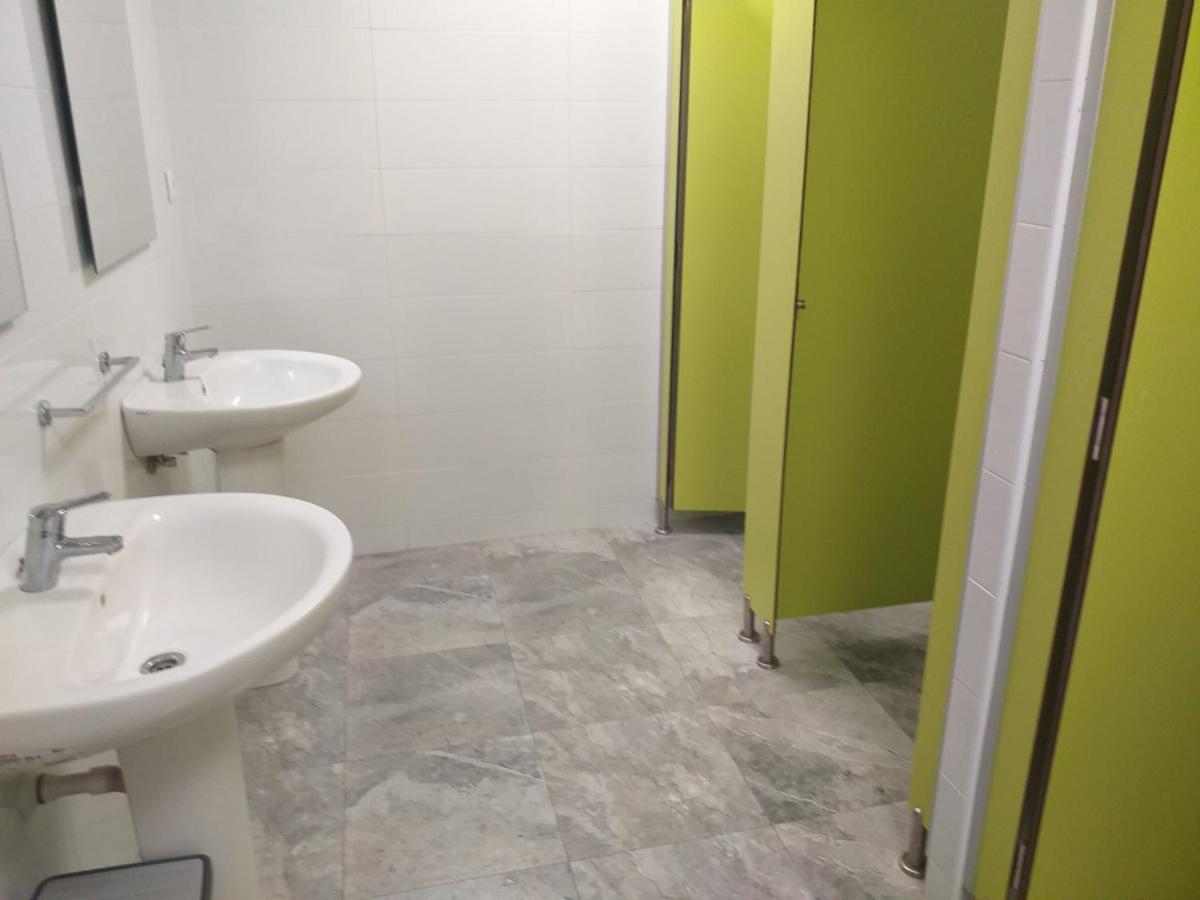 Albergue La Plaza Tineo Exterior foto